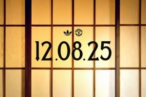 曼联官网发布预告，新赛季第三球衣8月12日发售图片